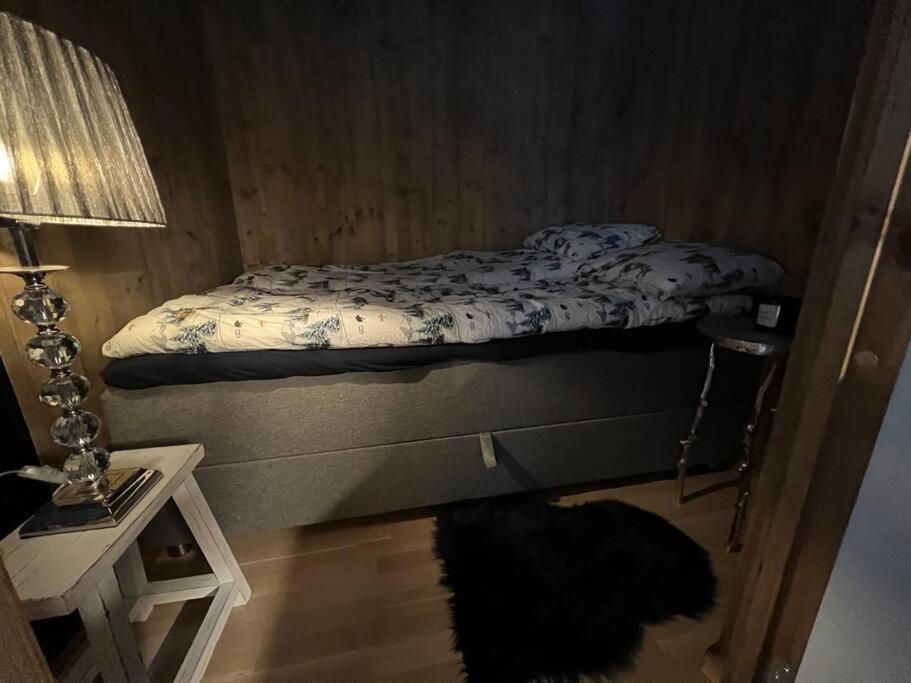 Attraktiv & Smart Funkishytte Pa Nes Strandhager. Årnes Eksteriør billede